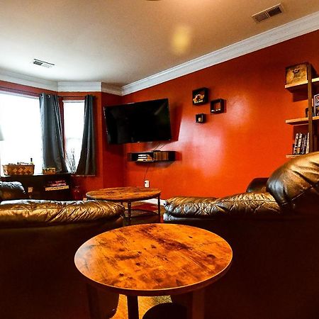 Amazing Large 3 Bed House With King Bed Less Than 10 Miles To Dtwn Атланта Экстерьер фото