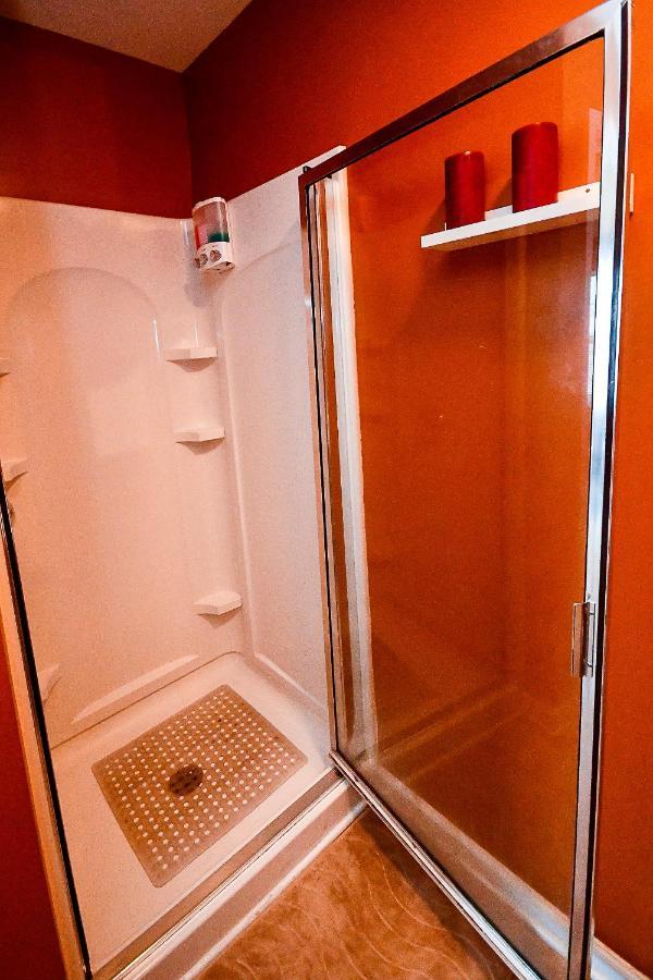 Amazing Large 3 Bed House With King Bed Less Than 10 Miles To Dtwn Атланта Экстерьер фото