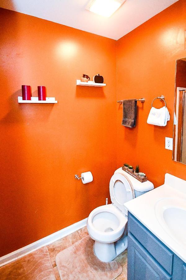 Amazing Large 3 Bed House With King Bed Less Than 10 Miles To Dtwn Атланта Экстерьер фото